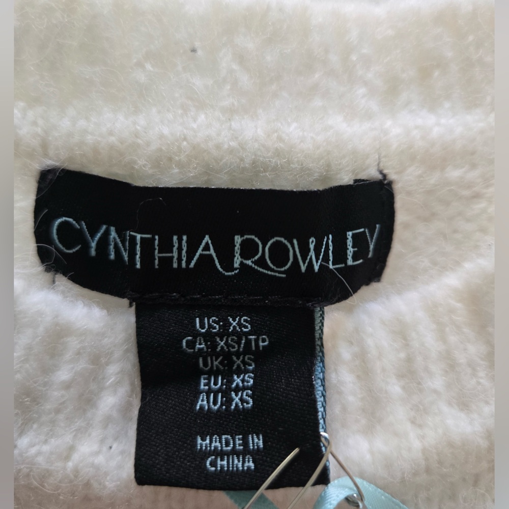 Cynthia Rowley Love Script Sweater White & Red Embroidered Puff Sleeve NWT XS - Picture 7 of 8